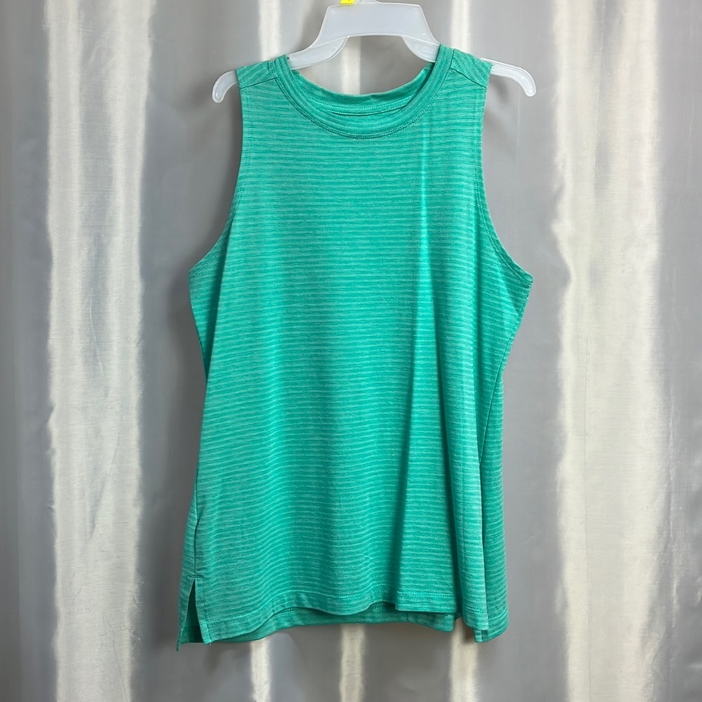 Athletic works women’s top